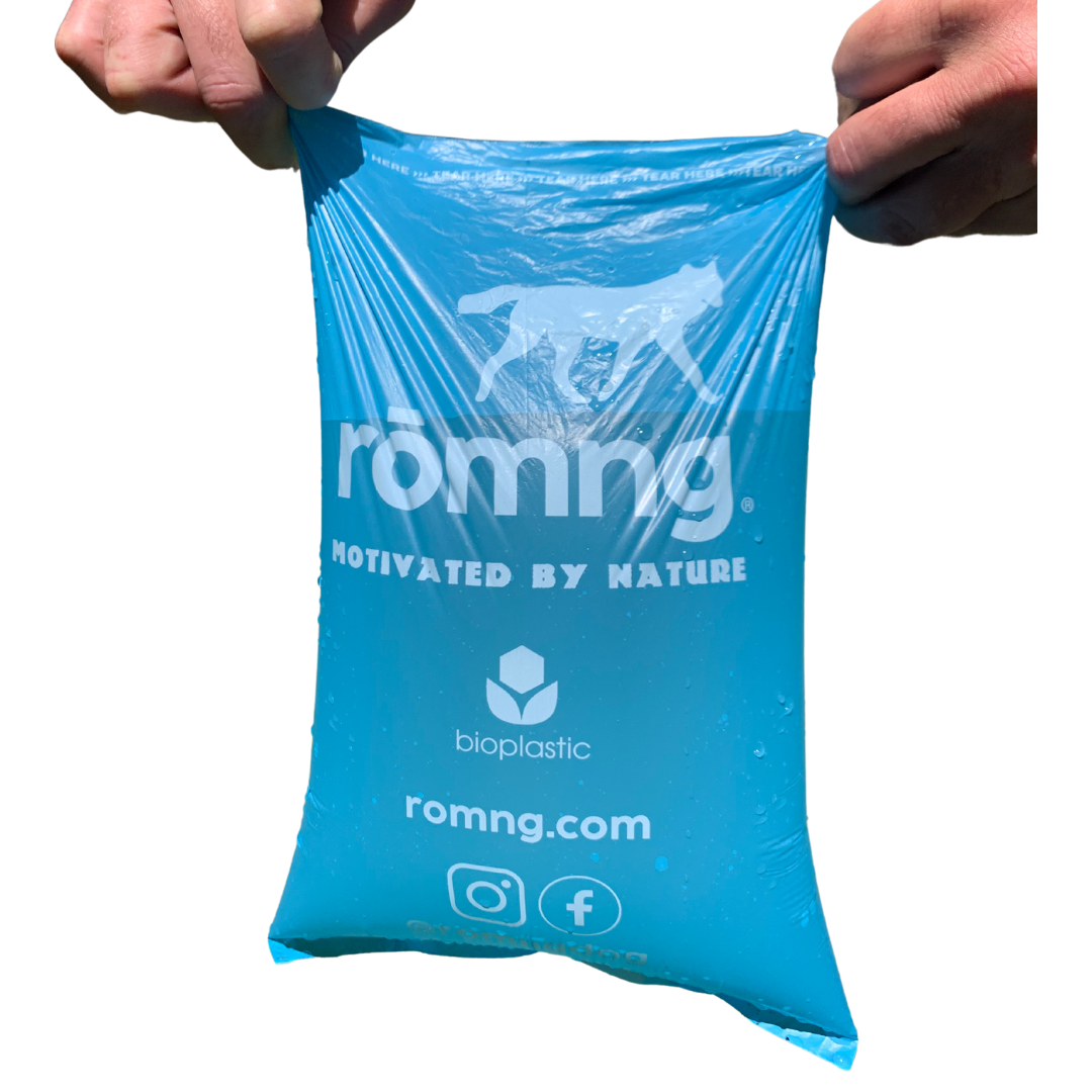 Bio-based Dog Poop Bags with Compostable Dispenser - rōmng