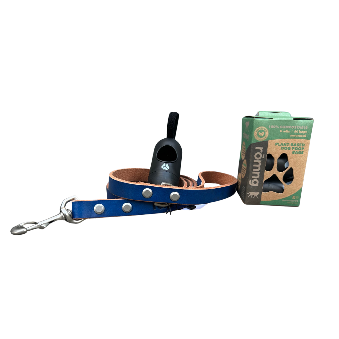 genuine leather leashes with 90 compostable bags and bag dispenser - rōmng